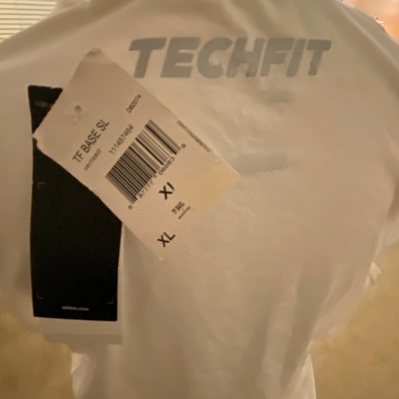 adidas Men's Training Techfit Sleeveless Shirt - Picture 4 of 4